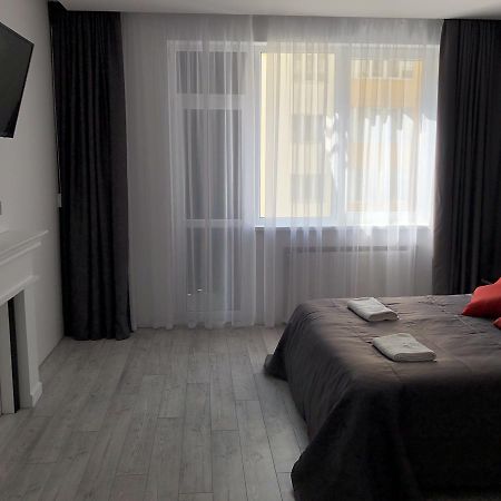 Bon Apetit Apartament Lviv Exterior photo